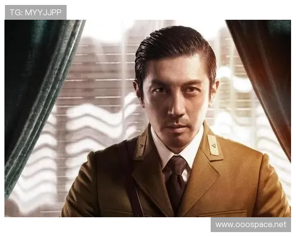 《借枪》:荧屏群英荟萃,实力派演员演绎波诡云谲的谍战风云 《借枪》:荧屏群英荟萃,实力派演员演绎波诡云谲的谍战风云